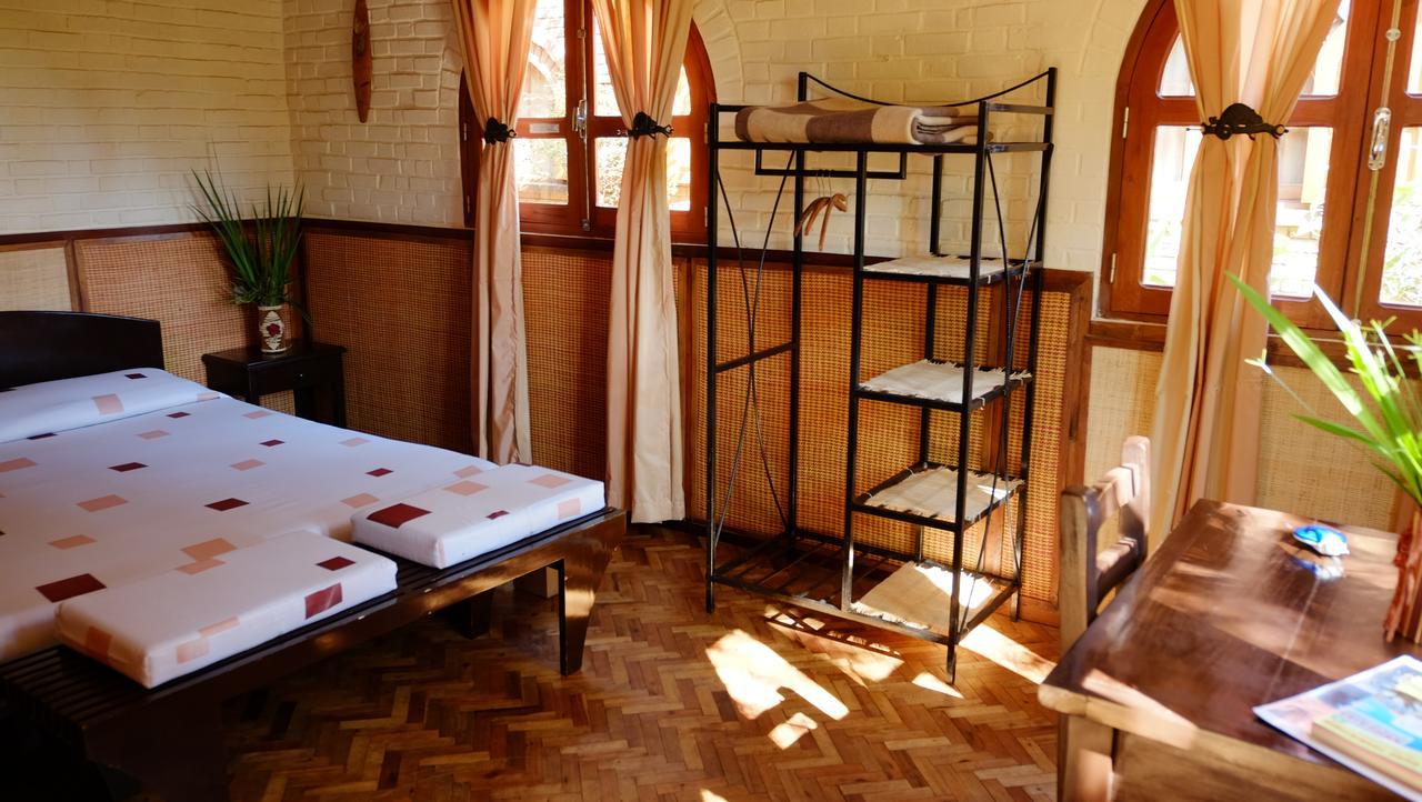 Eco Lodge Les Chambres Du Voyageur Antsirabe Buitenkant foto